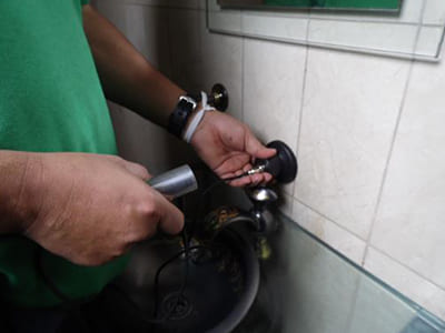 Localização de Vazamentos Ocultos